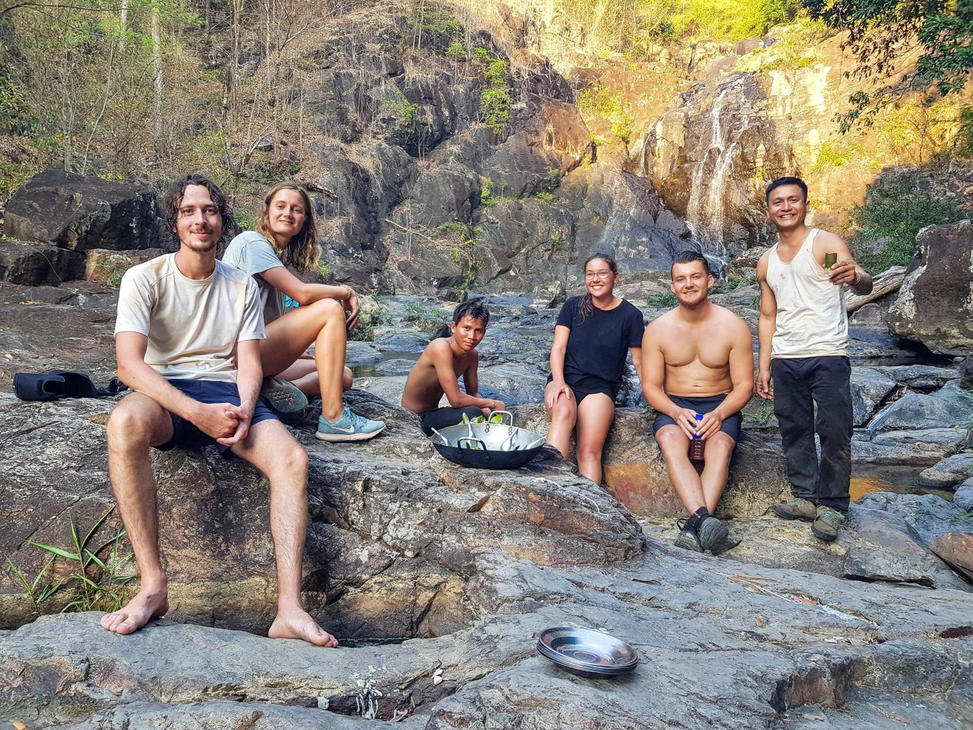 Ratanakiri Homestay & Jungle Trek Banlung Esterno foto