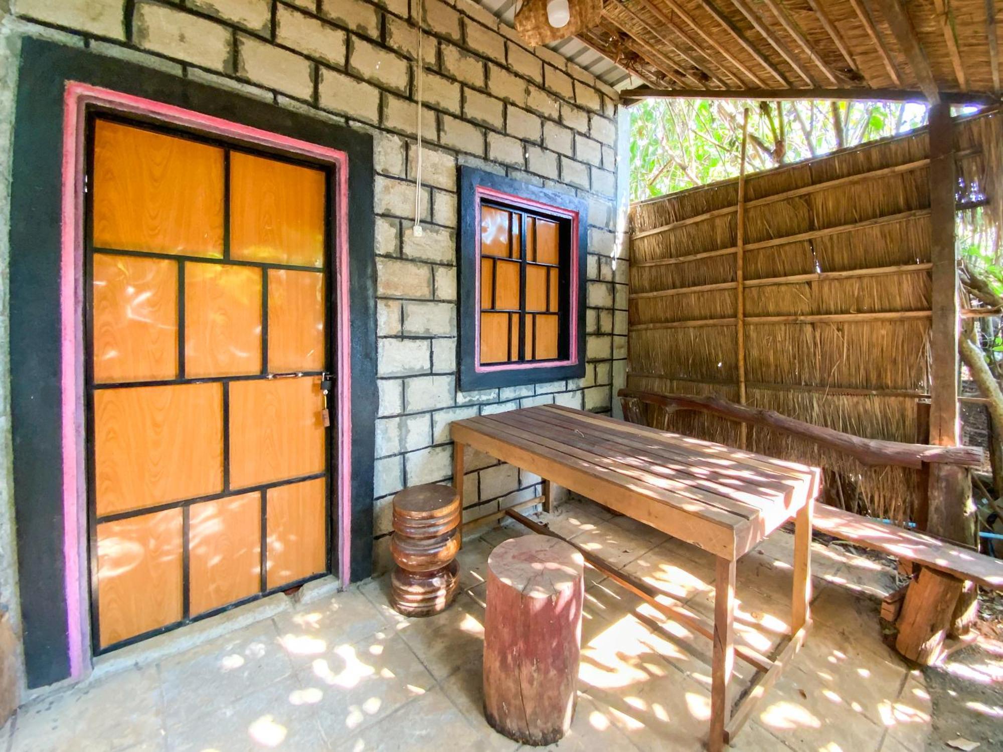 Ratanakiri Homestay & Jungle Trek Banlung Esterno foto