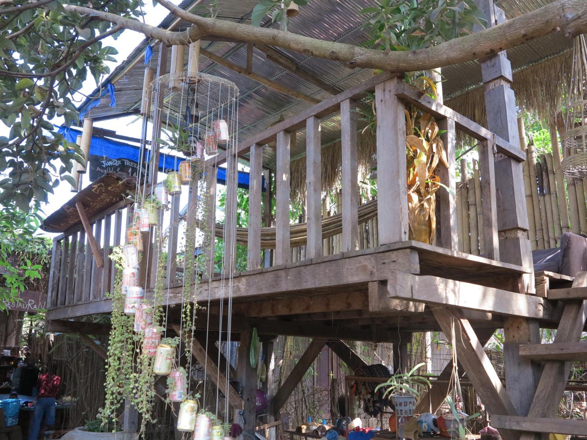 Ratanakiri Homestay & Jungle Trek Banlung Esterno foto