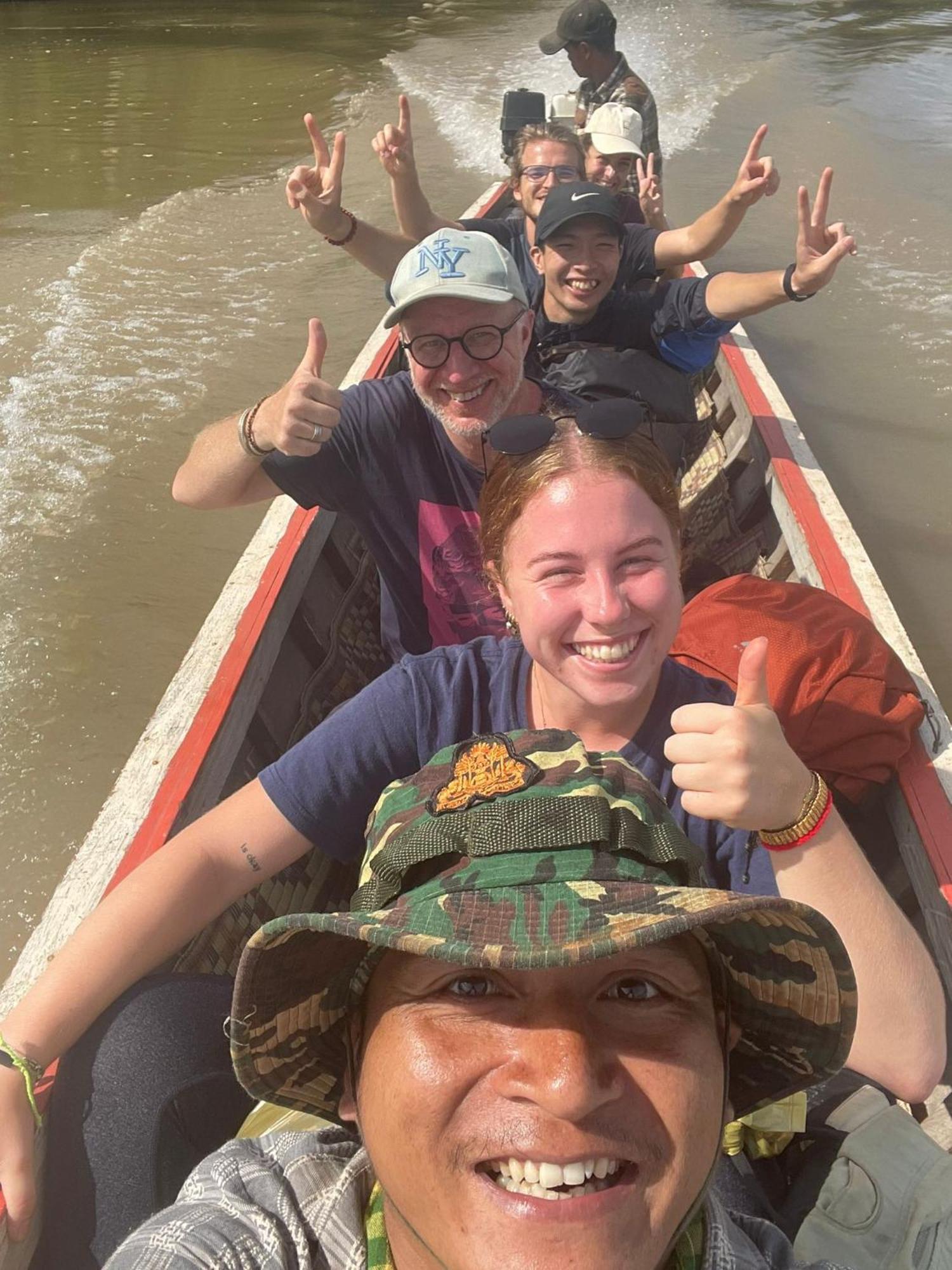Ratanakiri Homestay & Jungle Trek Banlung Esterno foto