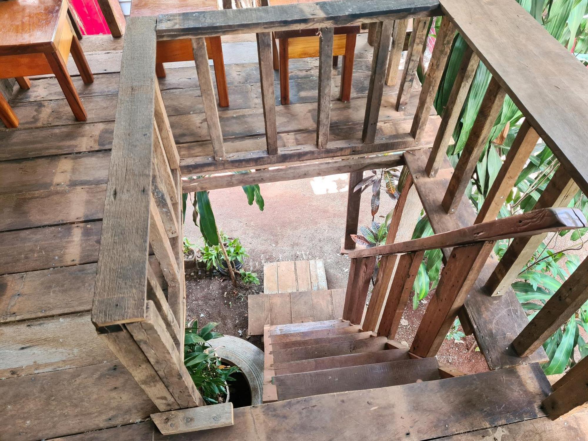 Ratanakiri Homestay & Jungle Trek Banlung Esterno foto