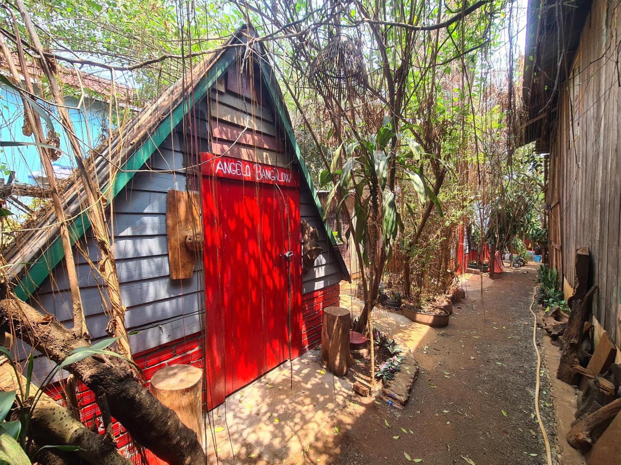 Ratanakiri Homestay & Jungle Trek Banlung Esterno foto